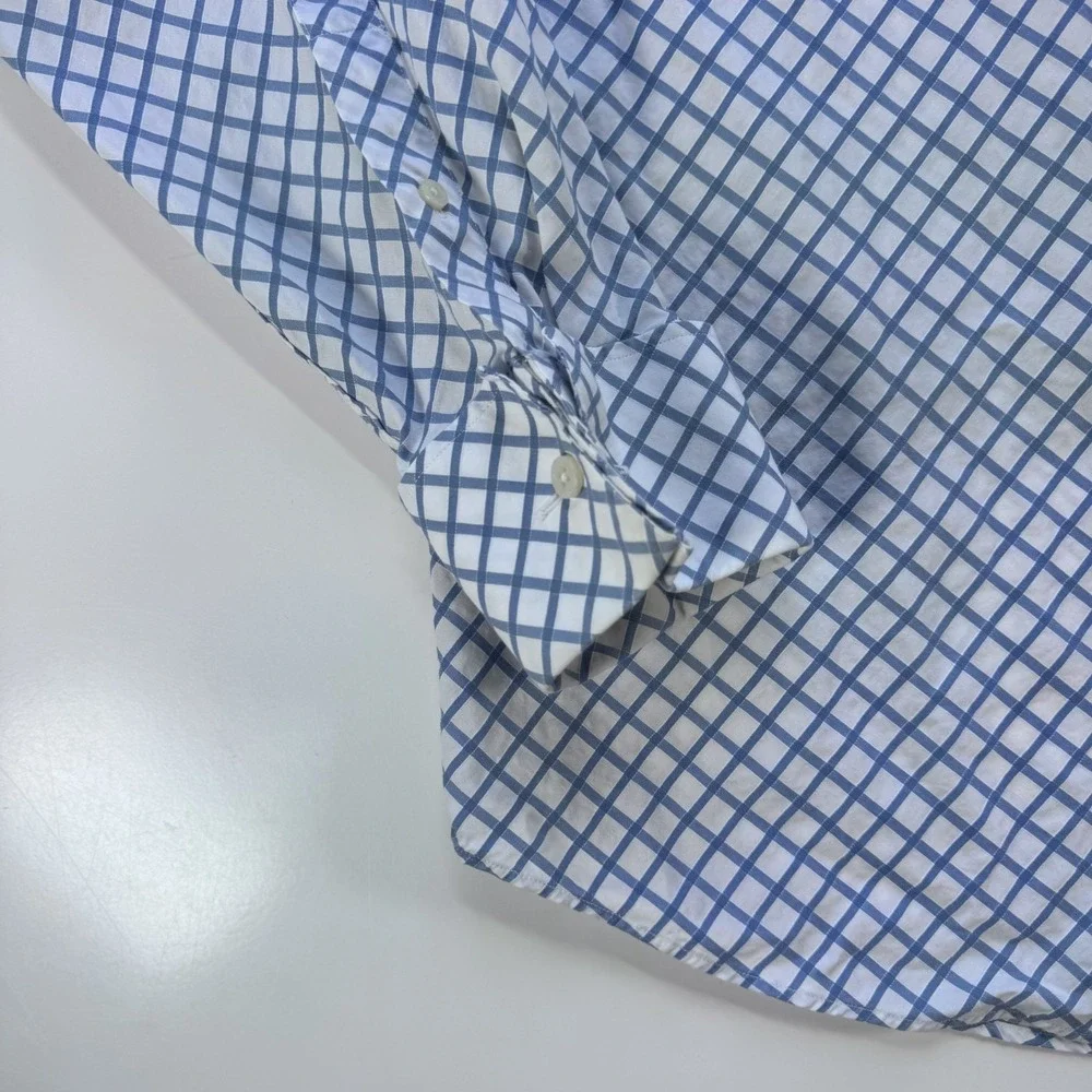 BANANA REPUBLIC Long Sleeve Button Up Shirt Mens 15-15 1/2 Med Blue Pattern